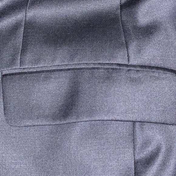 Beautiful, Hickey Freeman Men's Black Suit - Picture 7 of 9